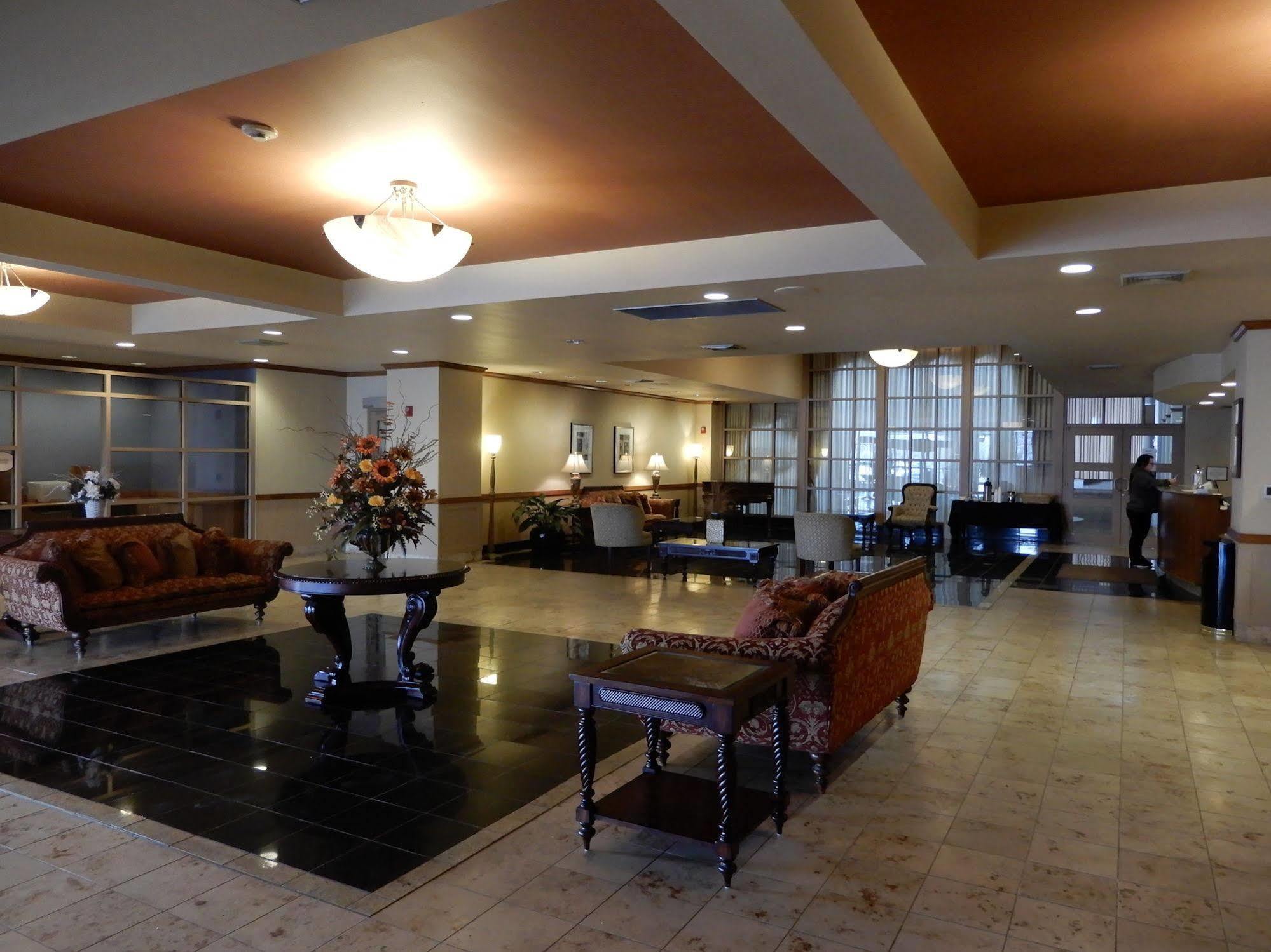 Clarion Hotel Milwaukee Airport Exterior foto